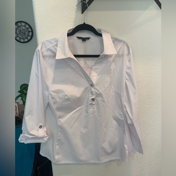 Zac And Rachel Blouce - Picture 1 of 4